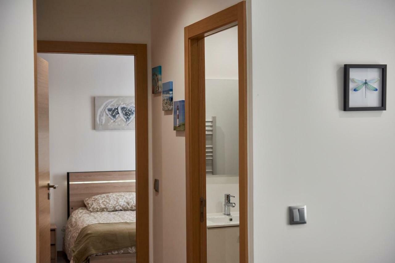 A L'Ombre Du Pin "6" - Bright T2 Near Disneyland And Paris, 1-4 Guests Le Pin  ภายนอก รูปภาพ